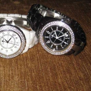 Продам не дорого часы Chanel Chronograph Crystal
