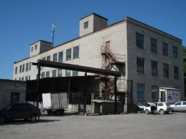 Продается производственная база в г. Луганске по ул.Лутугинская 5