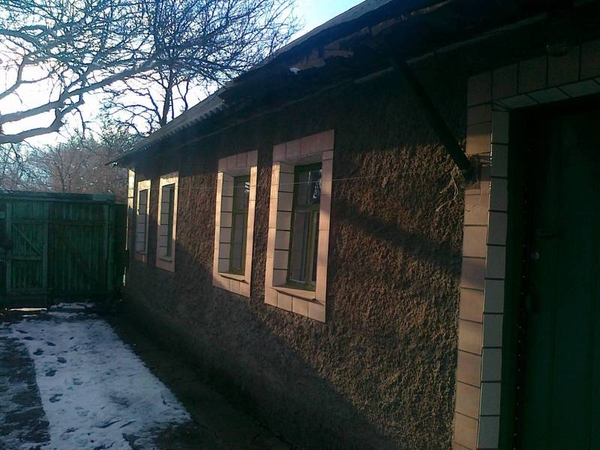 Продам дом в Луганске Продам земельный участок в Луганске