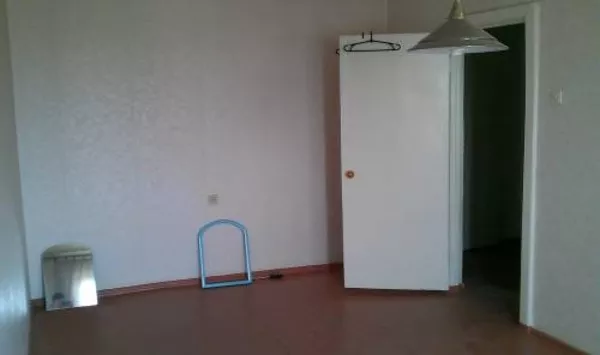 Продам квартиру на ул. Цимлянская 4