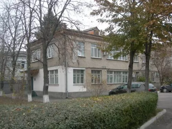 Продажа здания с земельным участком в центре Луганска 2