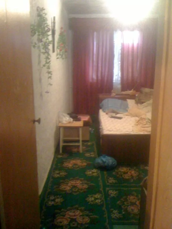 Продажа двухкомнатной квартиры в Луганске район магазина 