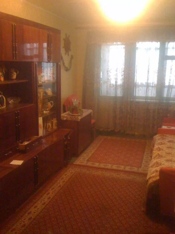 Продажа двухкомнатной квартиры в Луганске район магазина 