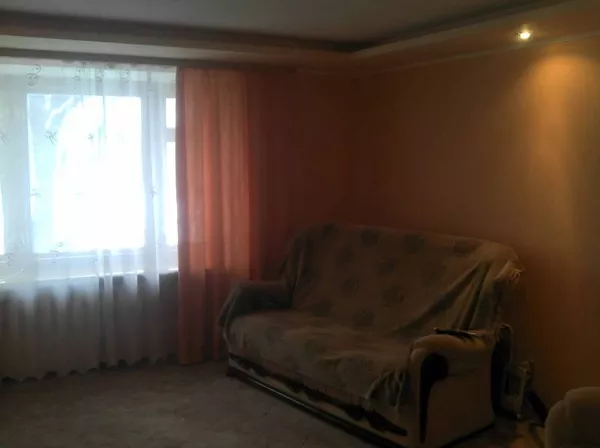 Продажа двухкомнатной квартиры в Луганске кирпичный дом на Восточных к 3