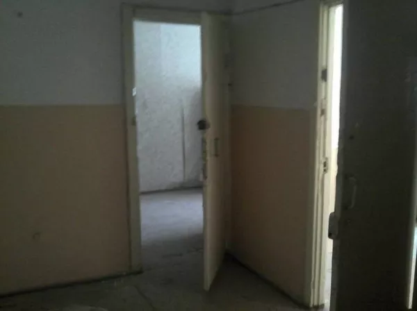 Продам офисное помещение в Луганске на квартале Комарова 3