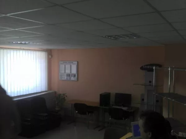 Аренда торгово-офисных,  офисных площадей в Луганске 4