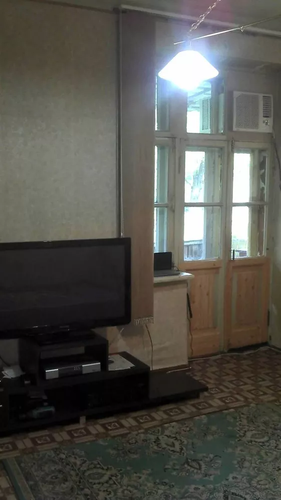 Продажа трехкомнатной квартиры в Луганске район 7-й поликлиники 3