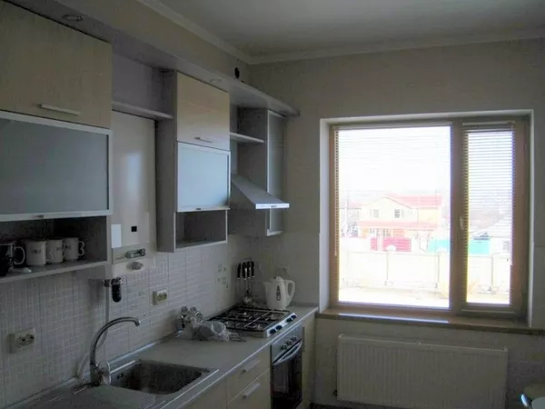 Продам 3х этажный дом-офис,  медицинский центр,  в центре Луганска 2
