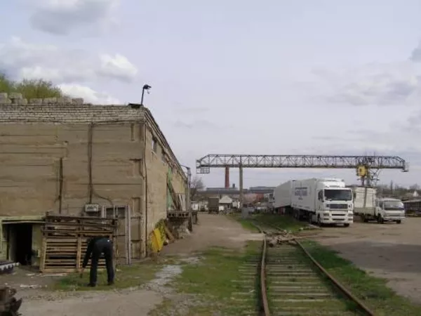 Производственная база в Луганске,  ул.Даргомыжского 4