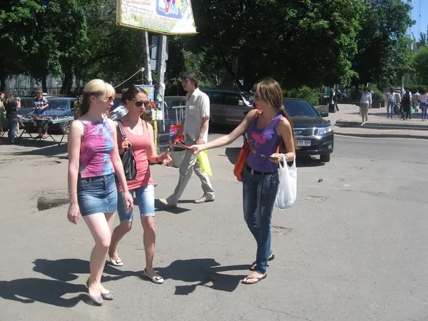 Распространение рекламных листовок (ЛИФЛЕТИНГ) в Луганске 2